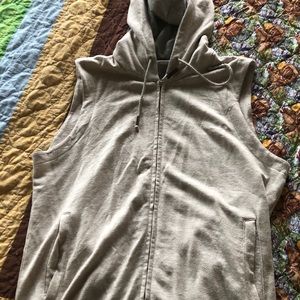 Eleventy Beige Sleeveless Hoodie $75 Cotton/Linen